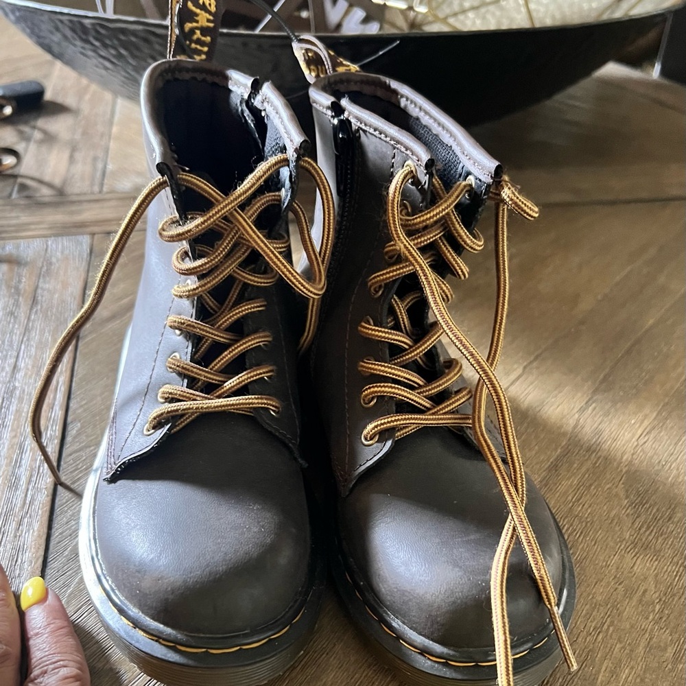 Brown Dr.Martens